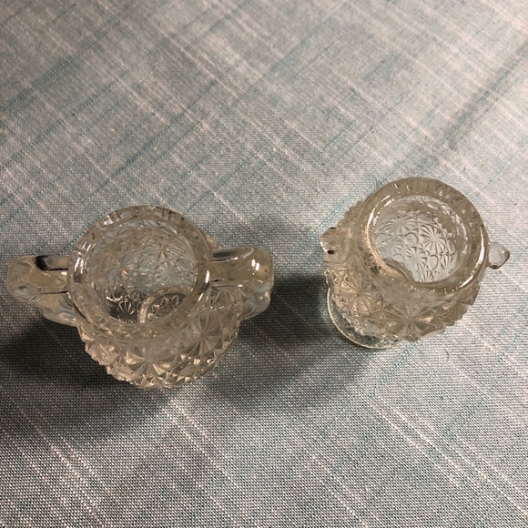 Fenton Daisy And Button Urn Style Vintage Toothpick Holders Lot Of 2 - Picture 2 of 5